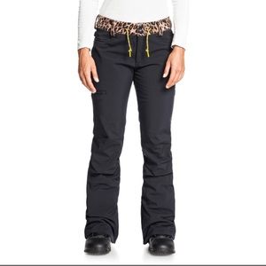 DC Viva Softshell Snowboard Pants NWOT